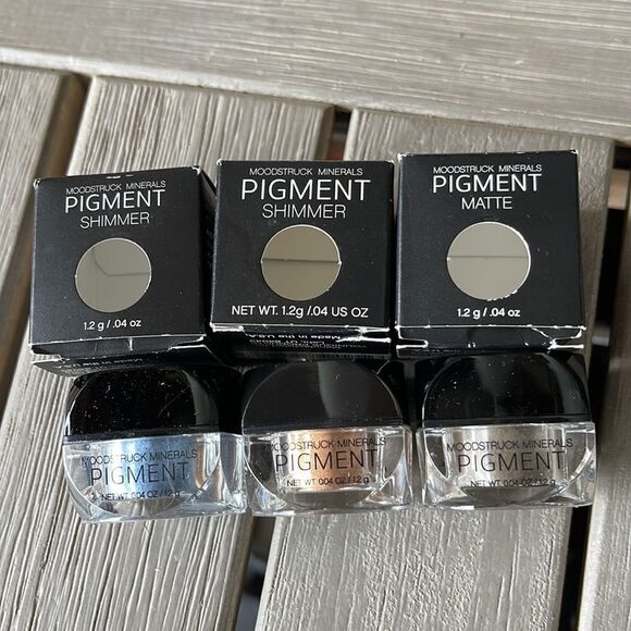 YOUNIQUE Moodstruck Mineral Pigments - Picture 4 of 6